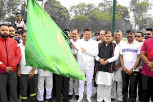 CM धामी ने किया फ्लैग-ऑफ