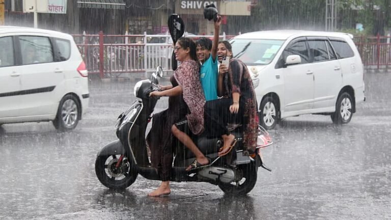 Monsoon Alert: Rain Forecast for Kerala, Maharashtra, UP, Bihar, and More - Today’s Weather Update