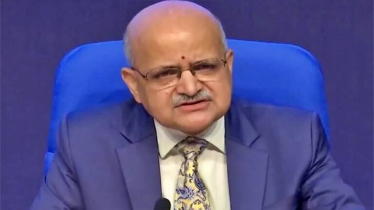 India to Become World's 3rd Largest Economy in 3 Years, Claims NITI Aayog CEO