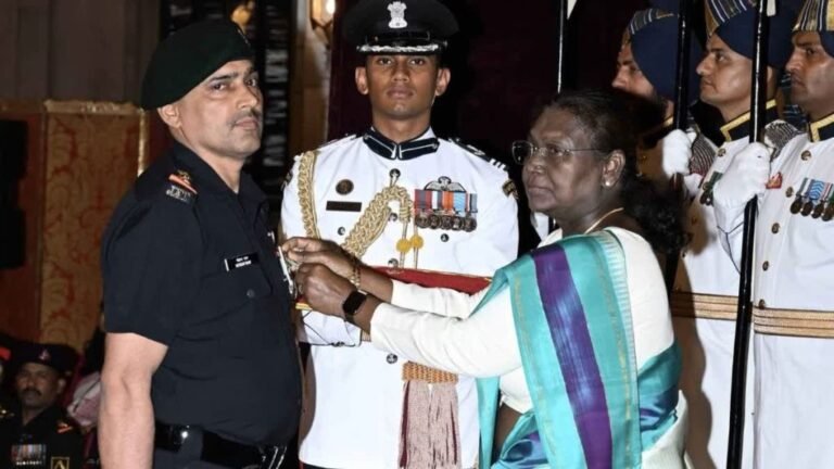 Shaurya Chakra Subedar Mohanram Poonia: