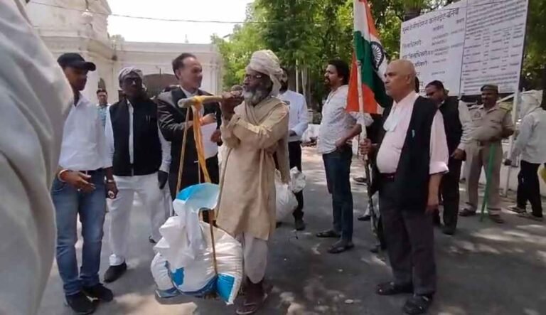 Bharat-Pak War Ballia Kisan: