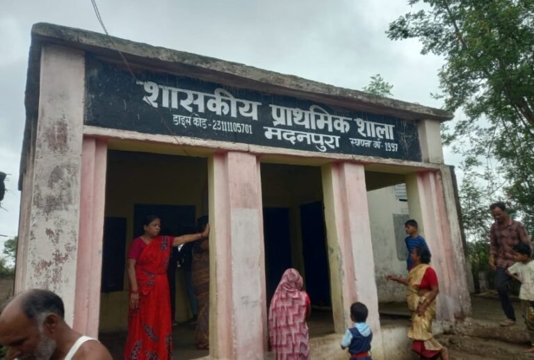 Collector Sagar action on school ceiling collapse: