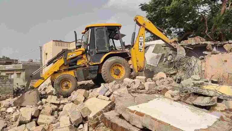 Khambhalia illegal construction demolition