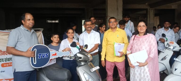 Sikar Students Scooty Distribution