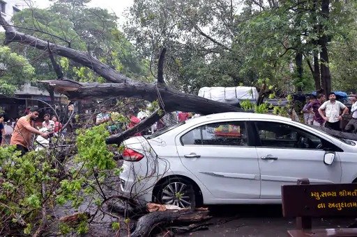 ahmedabad flood cloudburst himachal rain crisis 2025