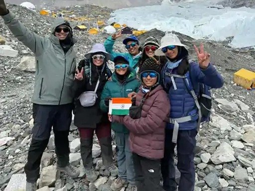 kids everest base camp trekking 2025 inspirational story