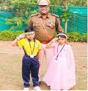 परिवार के साथ ASP