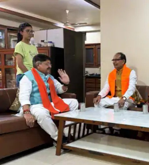 शिवराज सिंह और कैलाश विजयवर्गीय की चर्चा