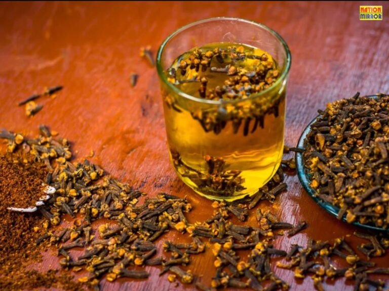 Benefits of Drinking Clove Water