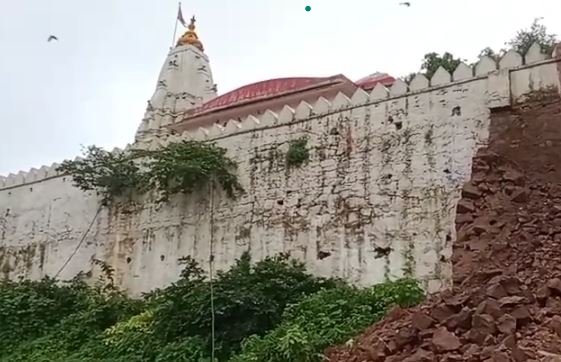 Rajgarh-Machadi Road