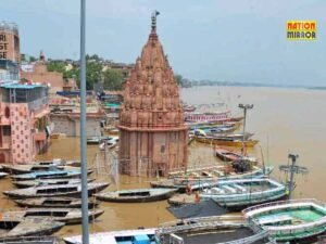 गंगा, यमुना, शारदा, और सरयू जैसी प्रमुख नदियों का जलस्तर तेजी से बढ़ रहा है।