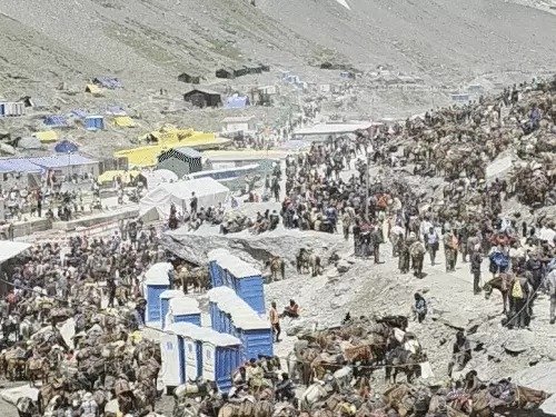 amar­nath yatra pahli din dharshan 12348 suraksha 
