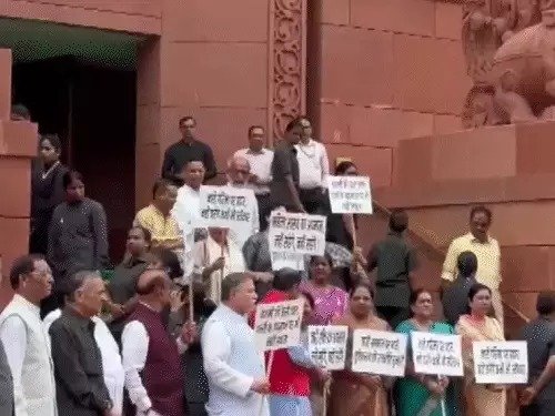 Operation Sindoor Debate: Modi Rahul Face Off in LS