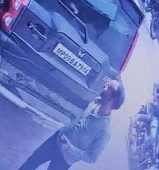 cctv से आरोपी की पहचान