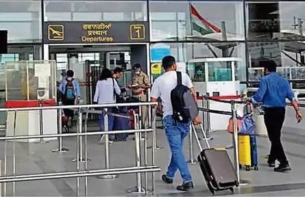 chandigarh indigo flight bomb threat 6e108