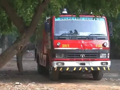  delhi bangalore school bomb threat 2025