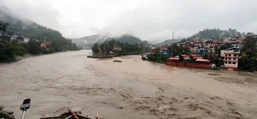  himachal cloudburst flood death toll heavy rain alert in india