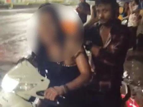 नशे में धुत युवती का हंगामा