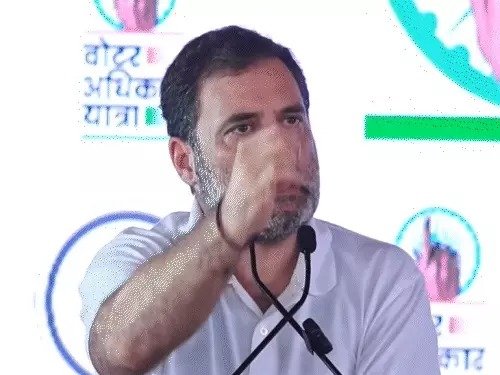 rahul gandhi vote yatra bihar voter fraud tejaswi laloo rally 