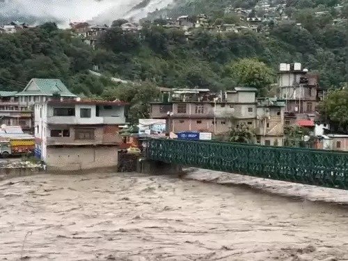 Cloudburst in Doda 4 Dead, Vaishno Devi Yatra Halted 