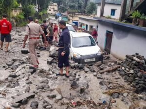 रुद्रप्रयाग में आठ लापता