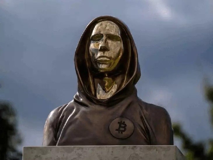 bitcoin-price-history-satoshi-nakamoto-pizza-story-btc-journey-to-1-crore 