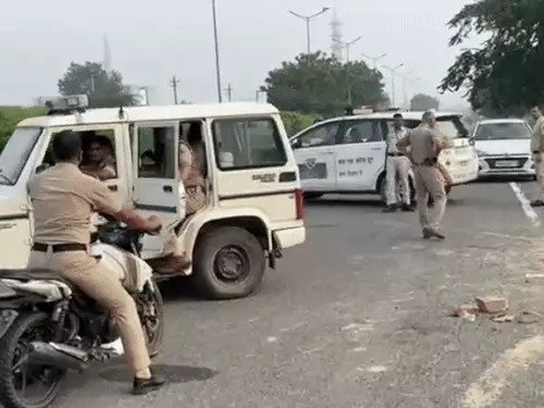 elvish yadav firing case encounter ishant gandhi shot in leg