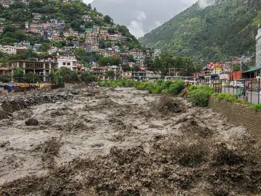 himachal landslide leh highway closed rajasthan flood sdm killed  heavy monsoon  