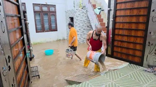 jammu iiim campus flood students rescue bihar rajasthan