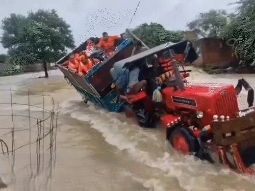 jammu iiim campus flood students rescue bihar rajasthan