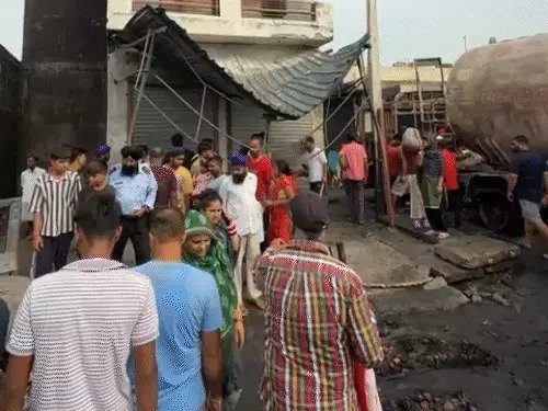 lpg tanker blast punjab hoshiarpur gas explosion illegal lpg trade
