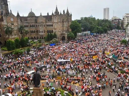 manoj jrange second day hunger strike maratha reservation