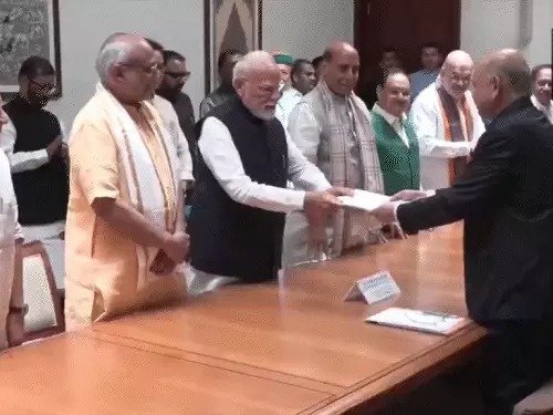 up rashtrapati chunav cp radhakrishnan nomination modi shah