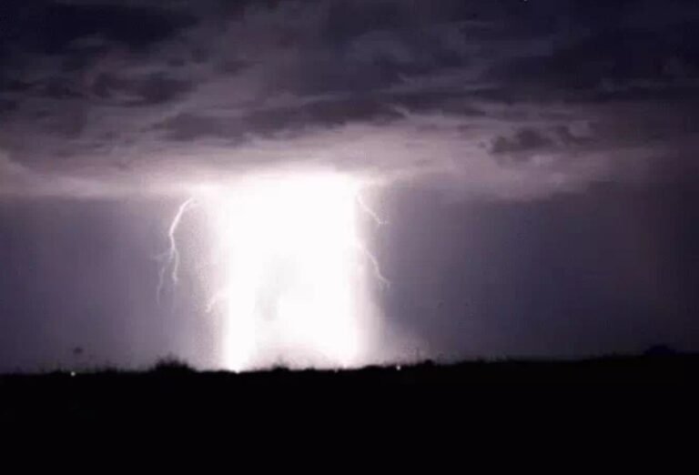 आसमानी बिजली