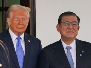 अमेरिकी राष्ट्रपति डोनाल्ड ट्रम्प और इशिबा