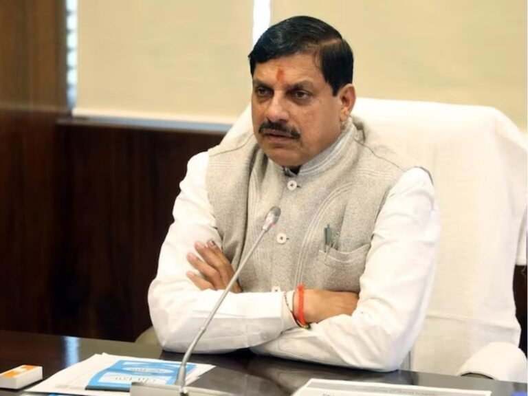 CM Mohan Yadav traffic awareness campaign