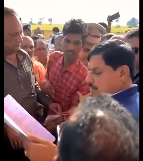 CM Dr Mohan emotional in Ratlam hearing public grievances