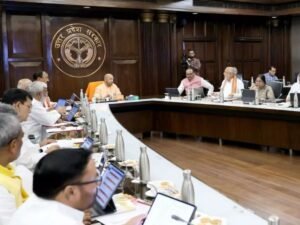 उत्तर प्रदेश में आउटसोर्स कर्मचारियों की भर्ती