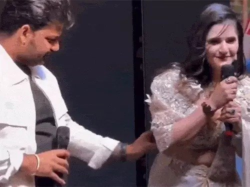 aniruddhacharya anjali raghav response video