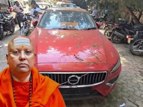 delhi-college-chief-sexual-harassment-allegations-17-students