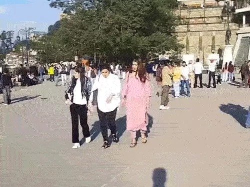 himachal-hotel-discounts-2025 monsoon-tourism-return