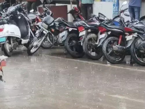 maharashtra-bengal-floods-deaths-record-rain-kolkata