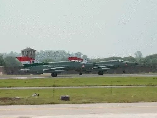 mig-21-retirement-last-flight-indian-air-force-tribute 