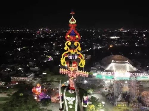 worlds-tallest-rafan-kota-221-feet-record-dussehra-2025
