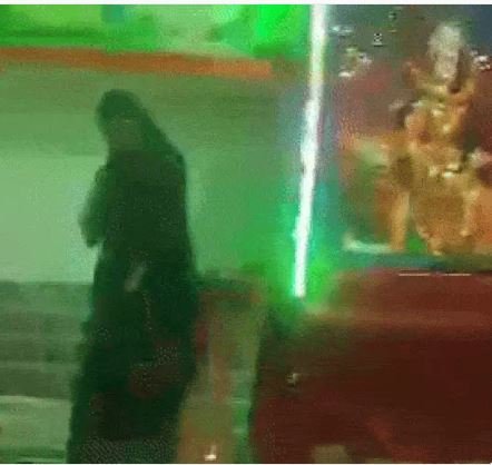 गरबे करते महिला को आया हार्ट अटैक