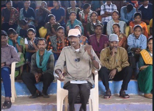 Maoists call surrendered Naxals traitors