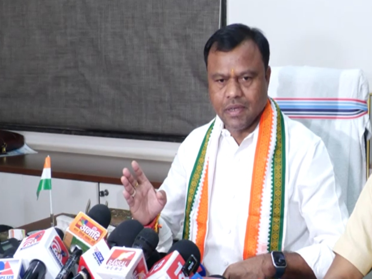 Deepak Baij questions authenticity of surrendered Naxals