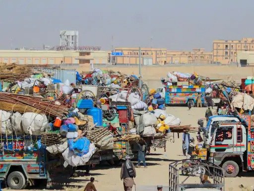 pakistan-afghanistan-border-tension-war-warning-khawaja-asif