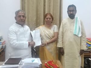 विभा देवी (नवादा विधायक) और प्रकाश वीर (रजौली विधायक)