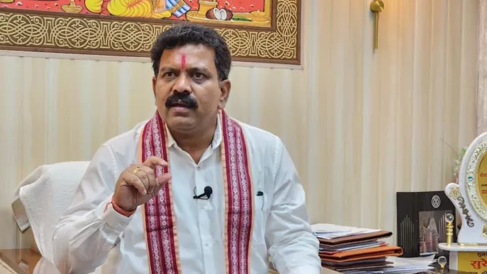 CM Vijay Sharma Hidma village visit